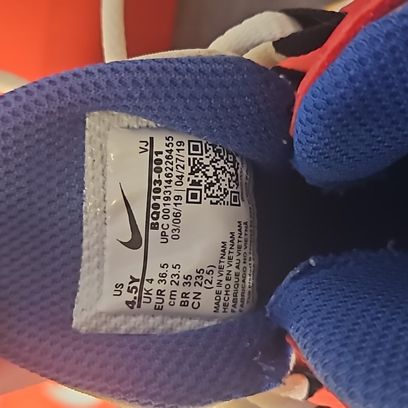 NIKE Air Max 270 React (GS) Youth Size 4 (4Y) - Picture 7 of 8